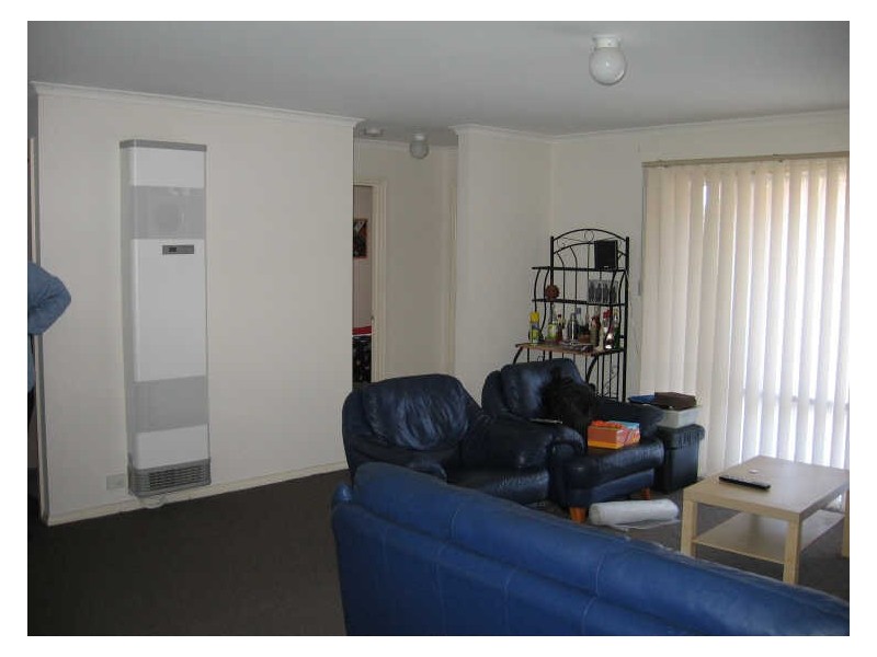 2/11 Coco Parade, Skye VIC 3977