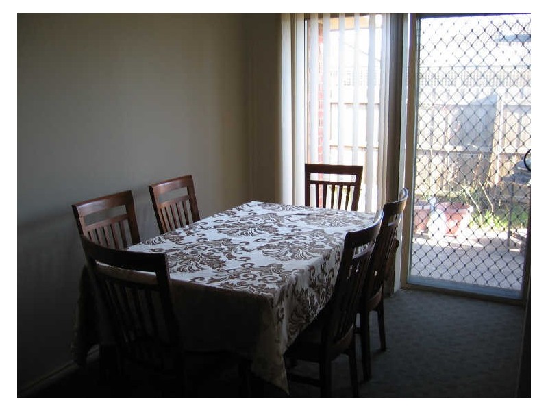 2/11 Coco Parade, Skye VIC 3977