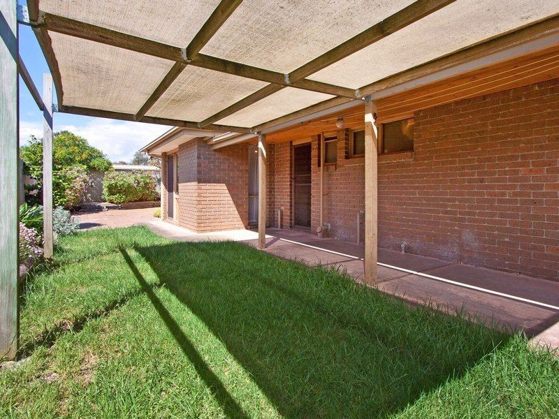 1 Carrington Crescent, Carrum Downs VIC 3201