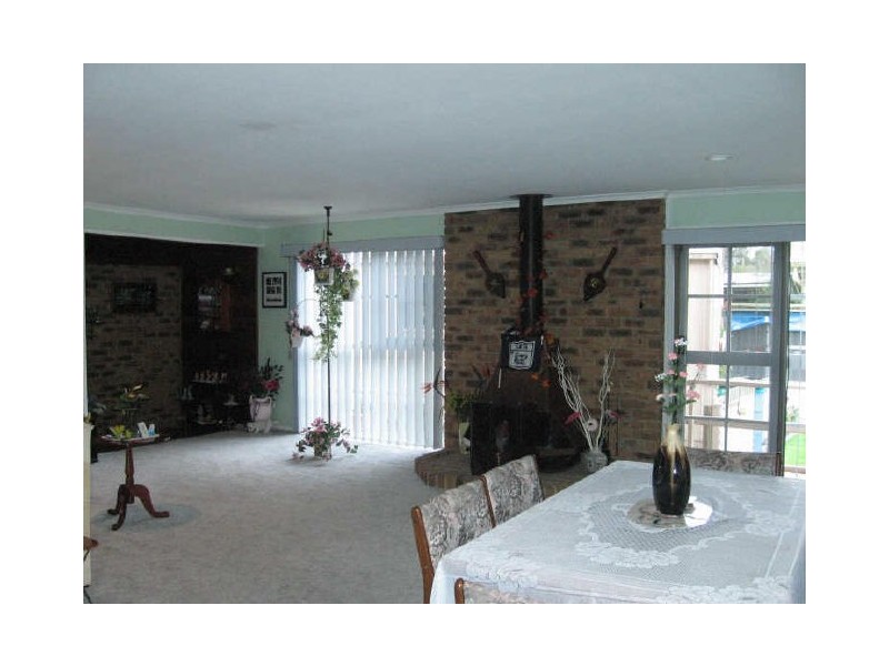 1 Zara Court, Frankston VIC 3199