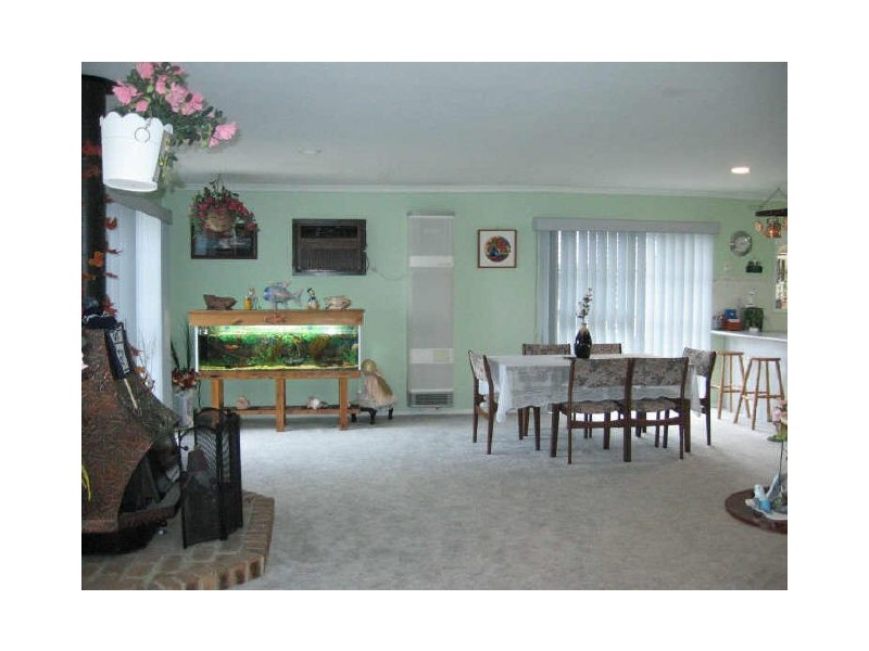 1 Zara Court, Frankston VIC 3199