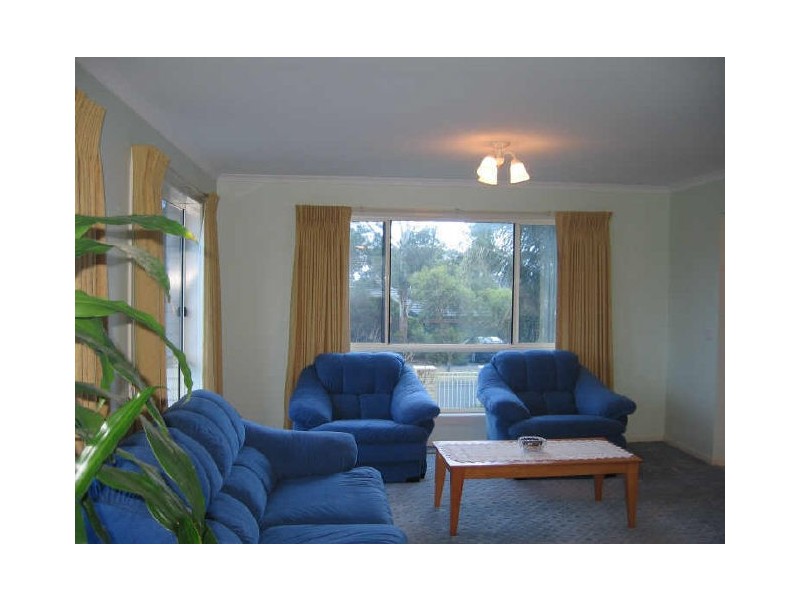 2 Overall Drive, Skye VIC 3977