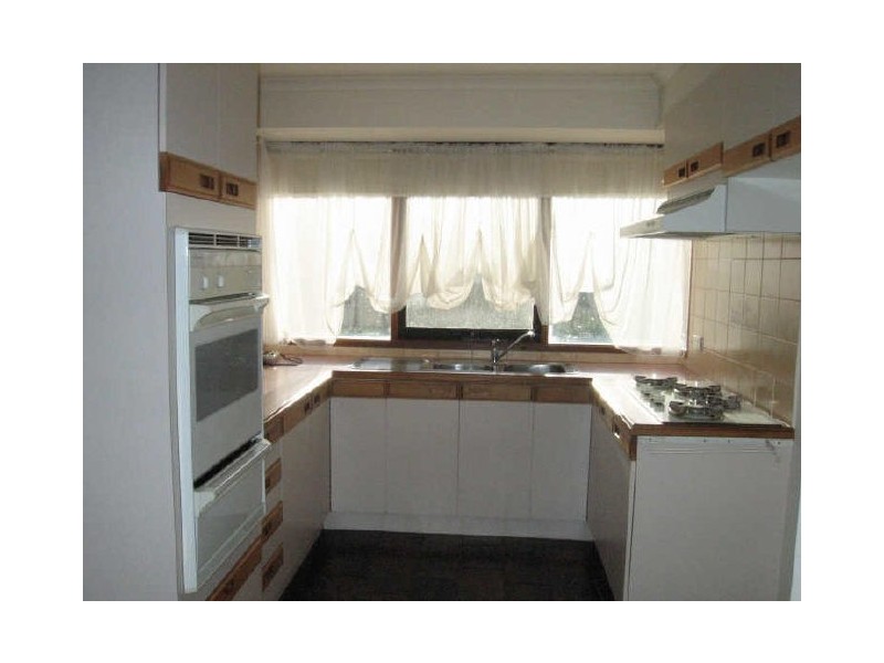 17 Quarrion Drive, Carrum Downs VIC 3201