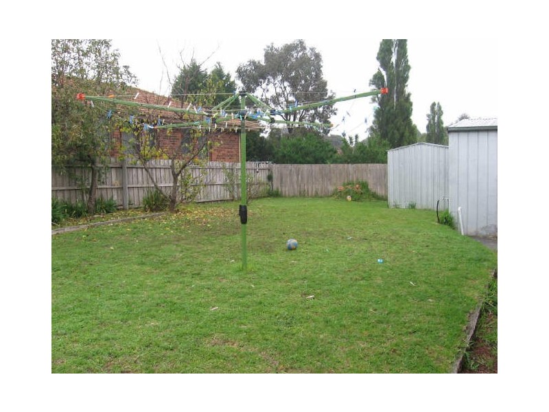 9 Lena Place, Carrum Downs VIC 3201