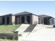 4 Flora Park Way, Carrum Downs VIC 3201
