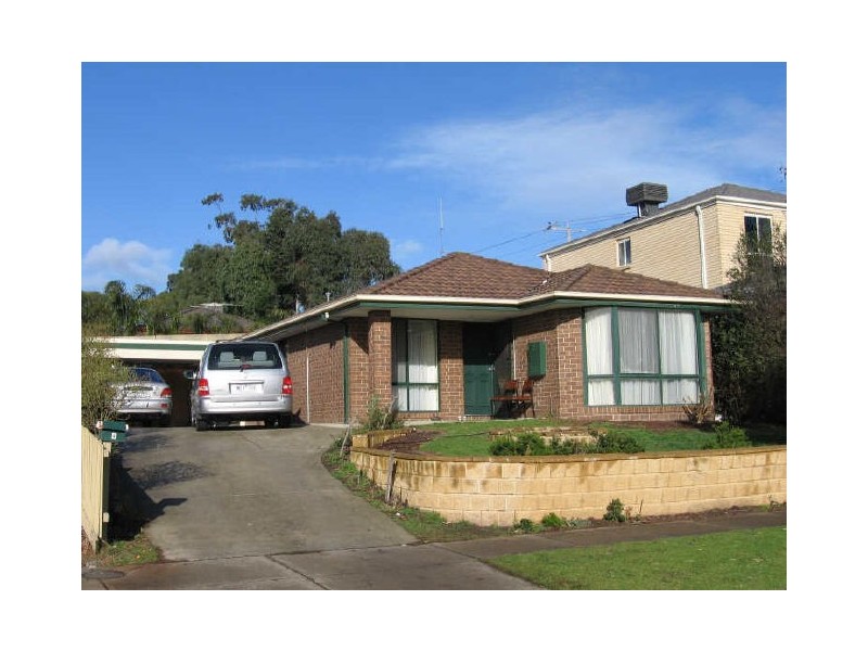 4 Overall Drive, Skye VIC 3977