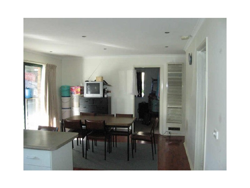 4 Overall Drive, Skye VIC 3977
