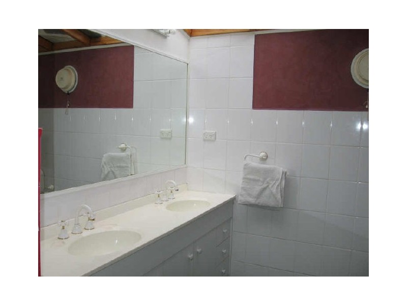 6 Boronia Court, Carrum Downs VIC 3201