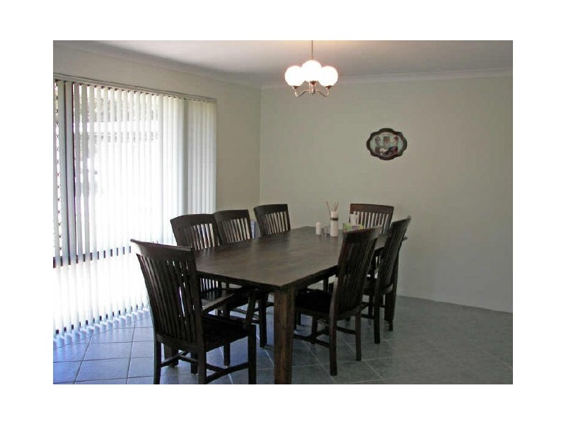 2 Thatched Court, Bibra Lake WA 6163