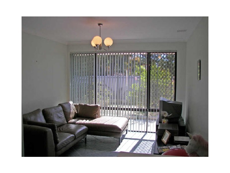 2 Thatched Court, Bibra Lake WA 6163