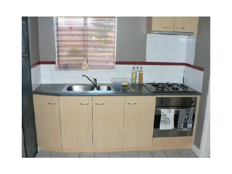 4/79 Waverley Road, Coolbellup WA 6163
