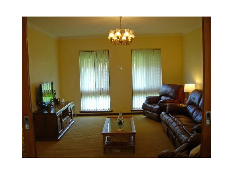 76 Winterfold Road, Samson WA 6163