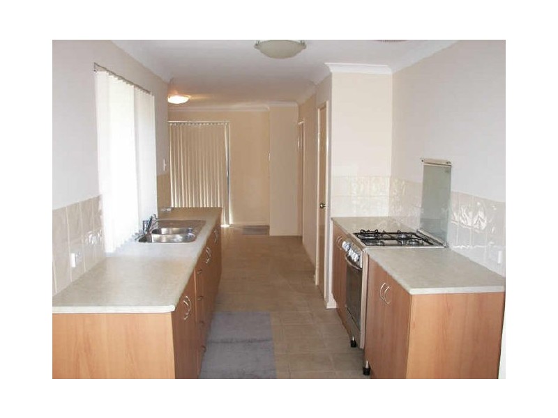 10/184 Bartram Road, Atwell WA 6164
