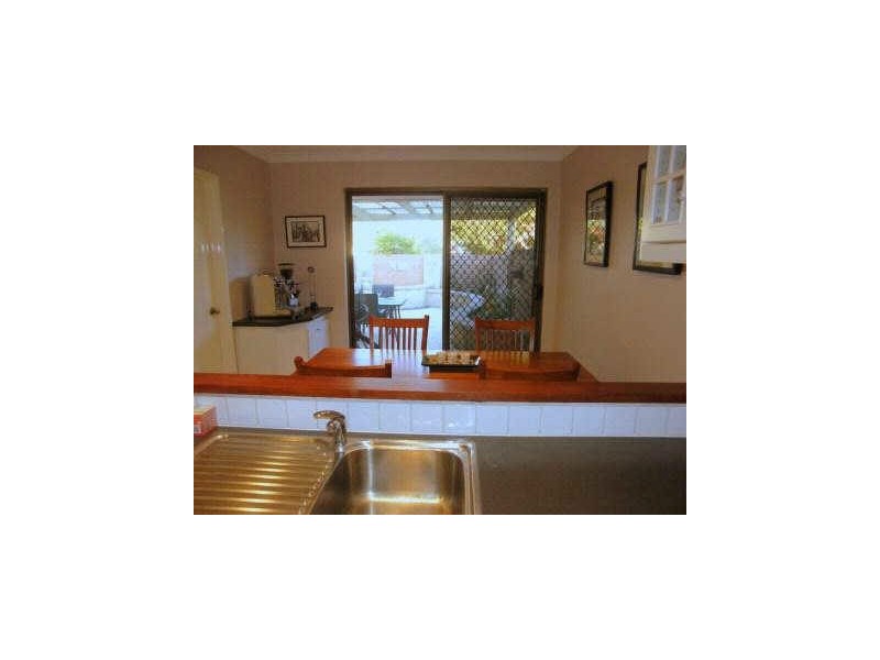 2/93 Waddell Road, Bicton WA 6157