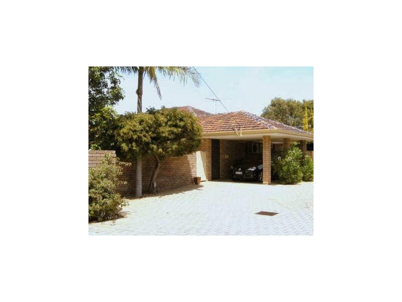 2/93 Waddell Road, Bicton WA 6157