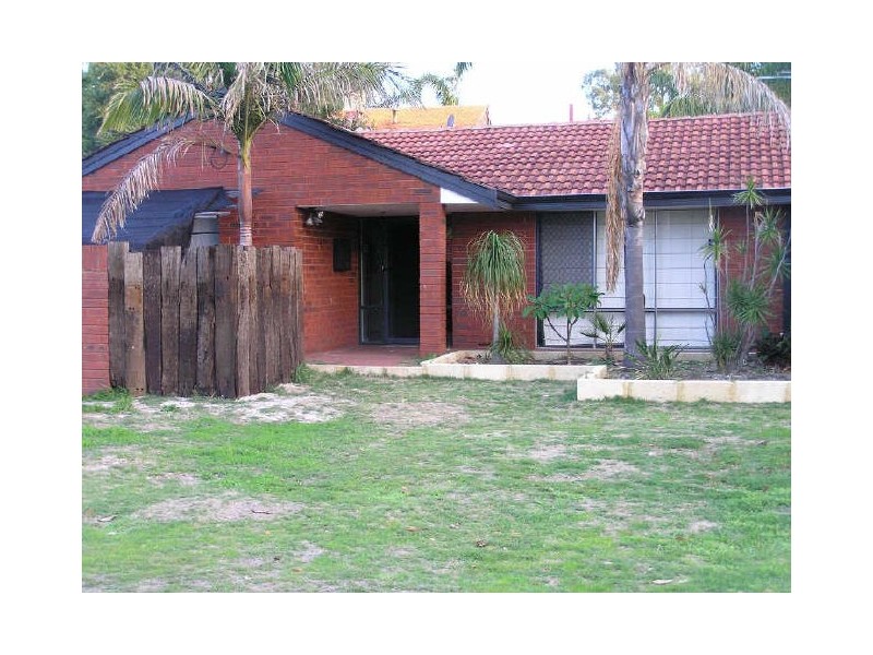 13 McLeish Place, Thornlie WA 6108