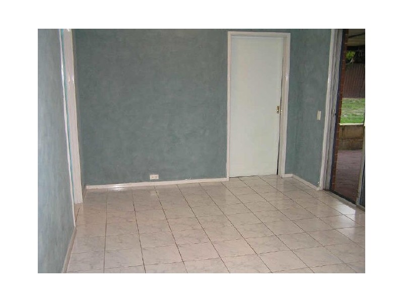 13 McLeish Place, Thornlie WA 6108