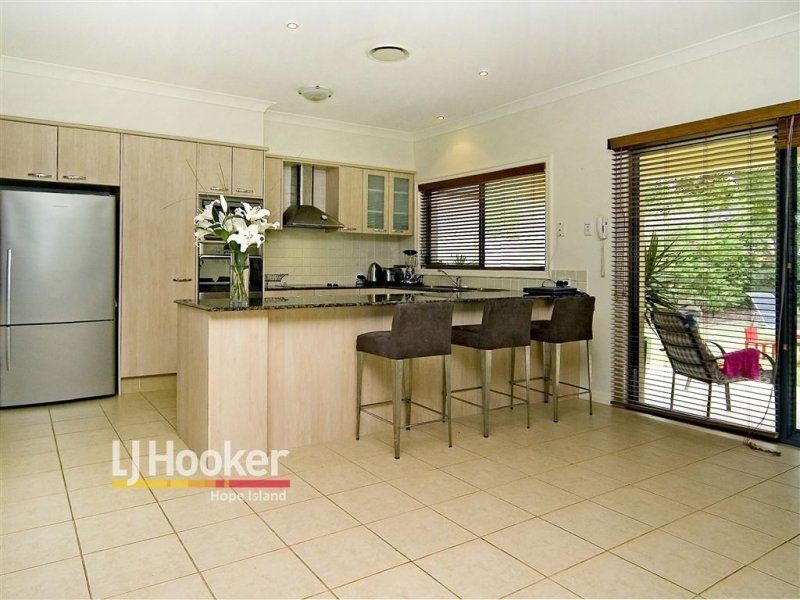 Hope Island QLD 4212