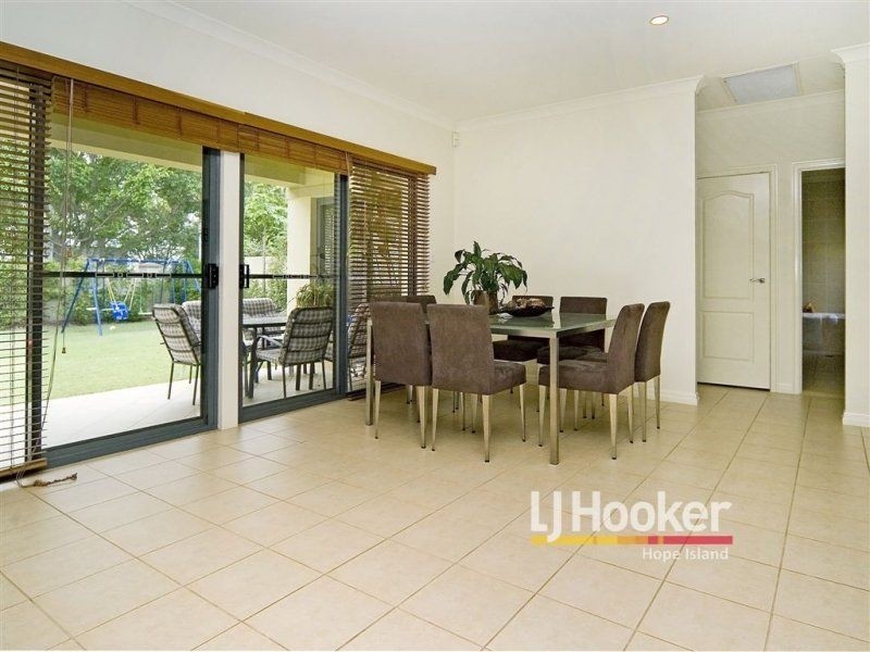 Hope Island QLD 4212