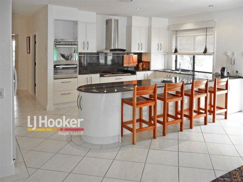 Hope Island QLD 4212