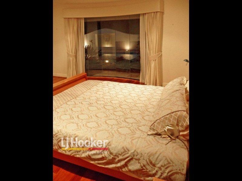 Hope Island QLD 4212