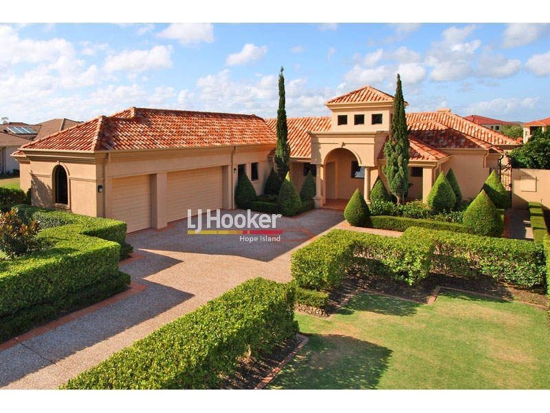 3106 Riverleigh Drive, Hope Island QLD 4212