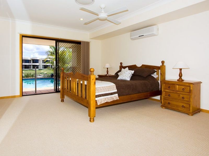 35 Ferrymans Court, Helensvale QLD 4212