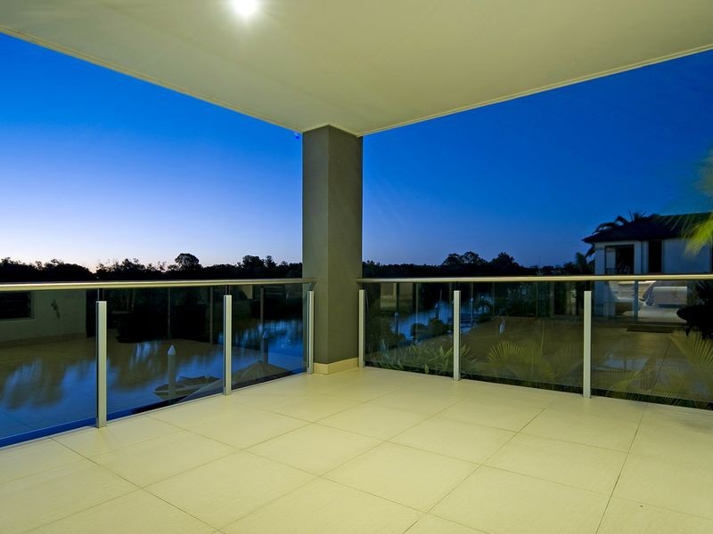 Hope Island QLD 4212
