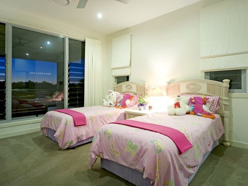 Hope Island QLD 4212