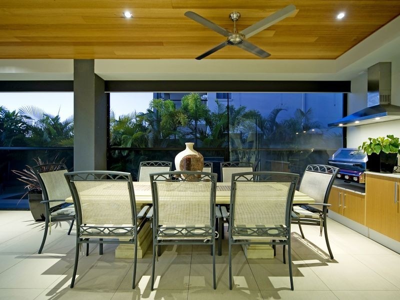 Hope Island QLD 4212