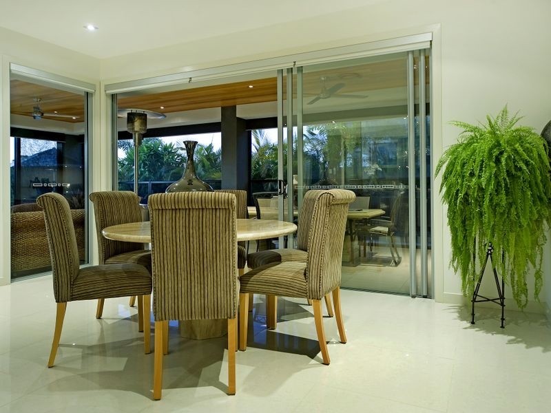 Hope Island QLD 4212
