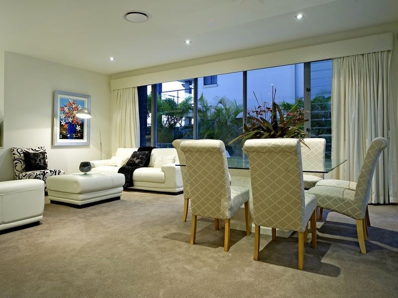 Hope Island QLD 4212