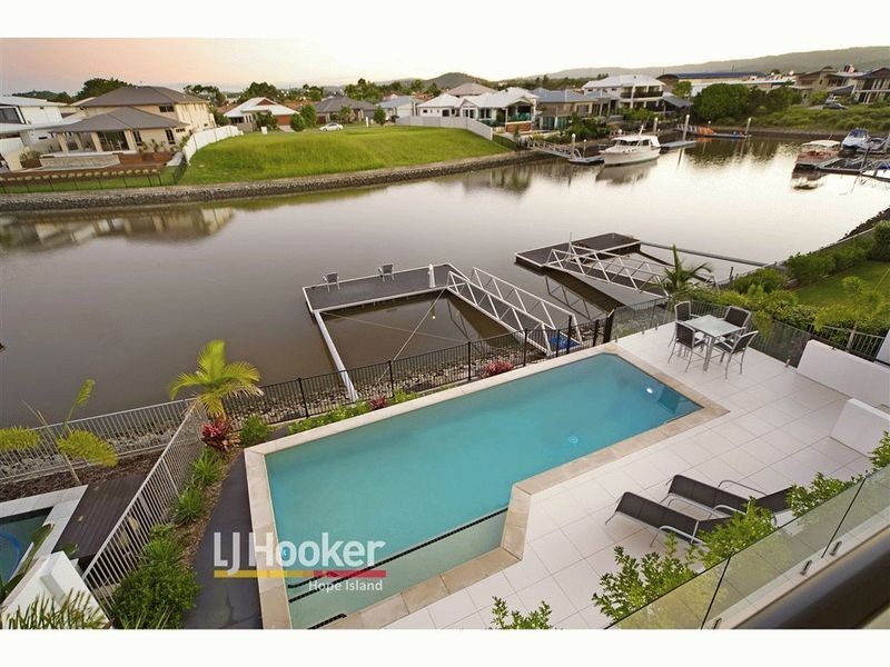 53 Southaven Drive, Helensvale QLD 4212