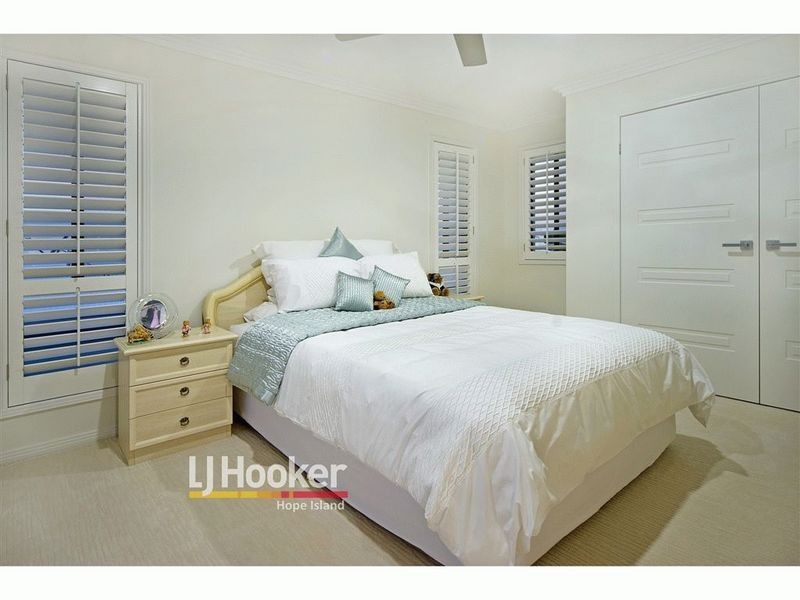 53 Southaven Drive, Helensvale QLD 4212