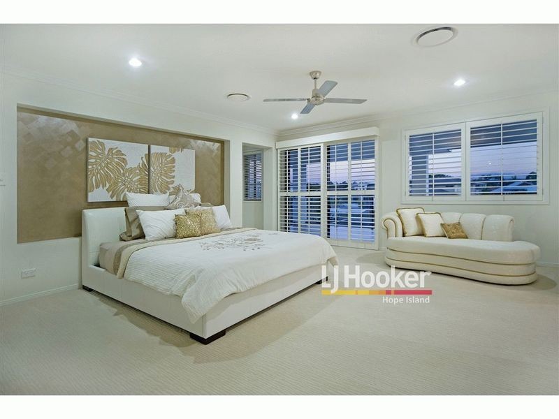 53 Southaven Drive, Helensvale QLD 4212