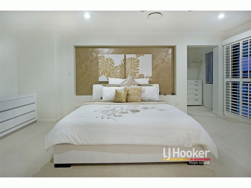 53 Southaven Drive, Helensvale QLD 4212