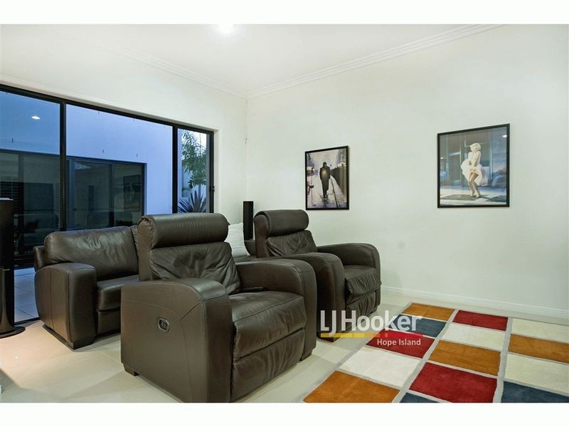 53 Southaven Drive, Helensvale QLD 4212
