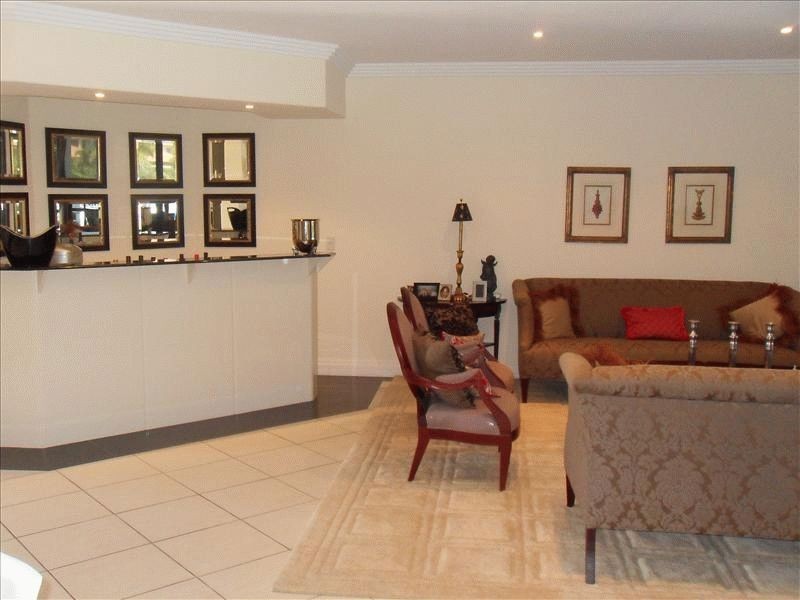2133 Beaufort Way, Hope Island QLD 4212