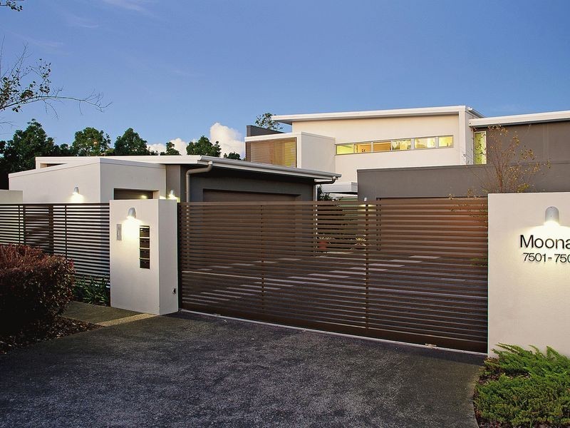 7502 Springfield Drive, Hope Island QLD 4212