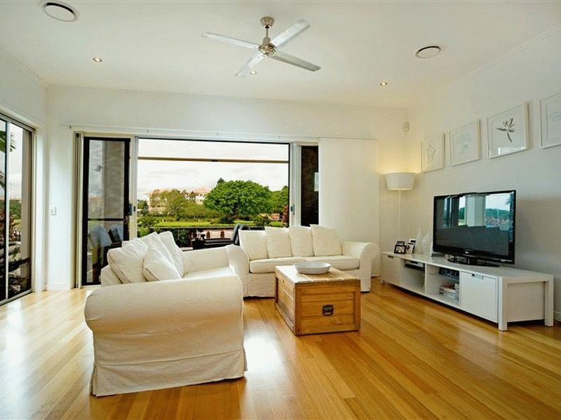 Hope Island QLD 4212