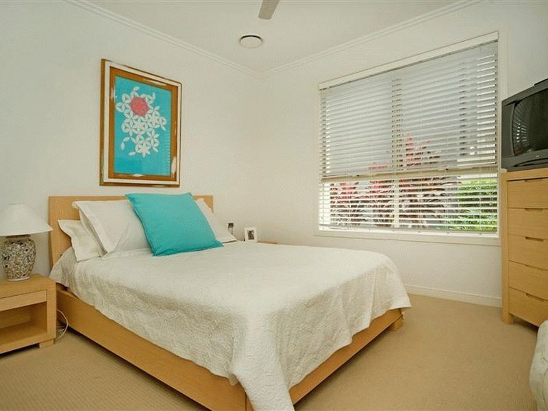 Hope Island QLD 4212