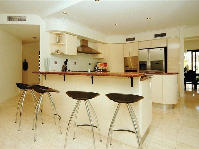 Hope Island QLD 4212