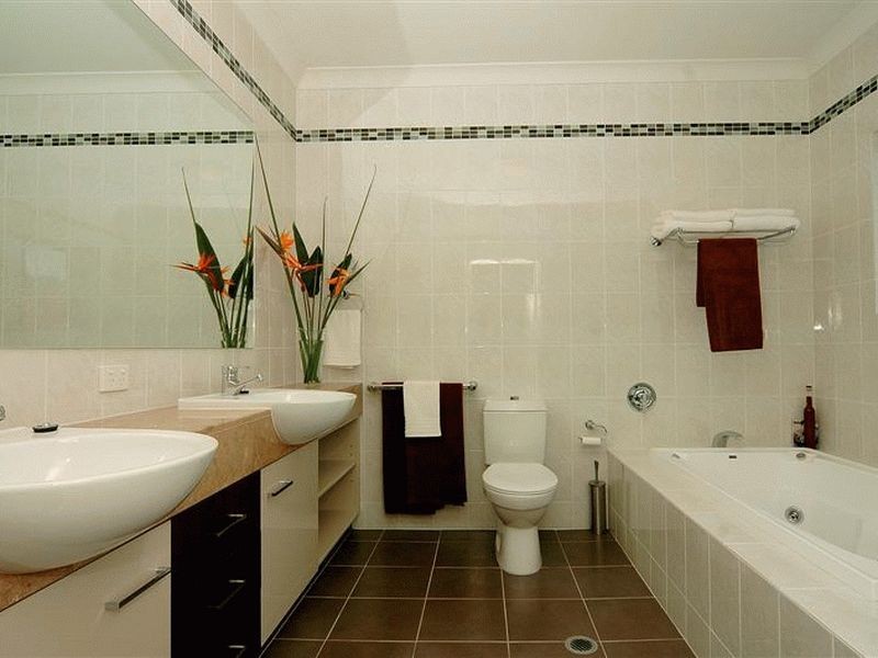 Hope Island QLD 4212