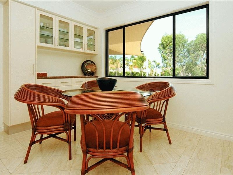 Hope Island QLD 4212