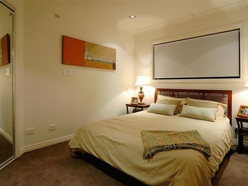 Hope Island QLD 4212