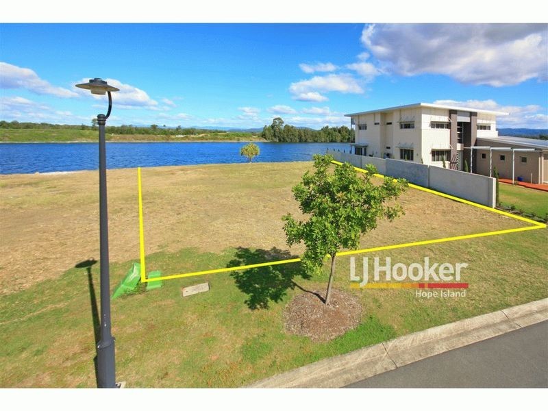 Hope Island QLD 4212