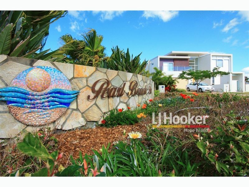 Hope Island QLD 4212