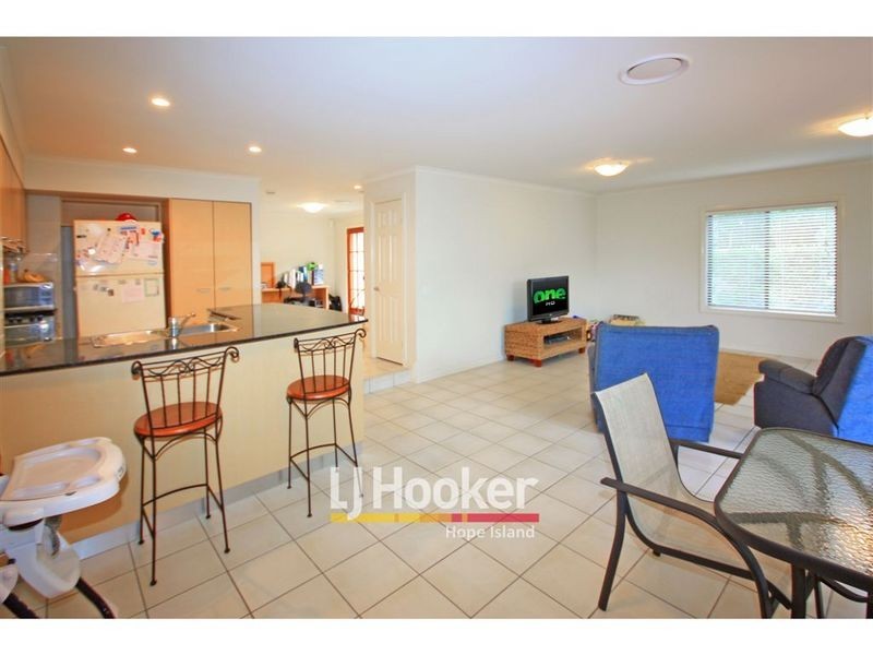 8848 Magnolia Drive East, Hope Island QLD 4212