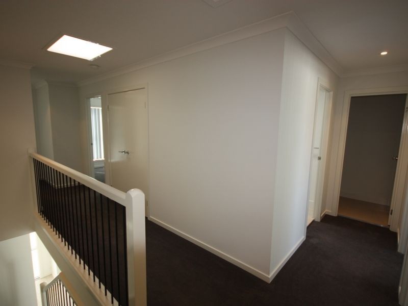 2/1 Leichhardt Street, Coomera QLD 4209