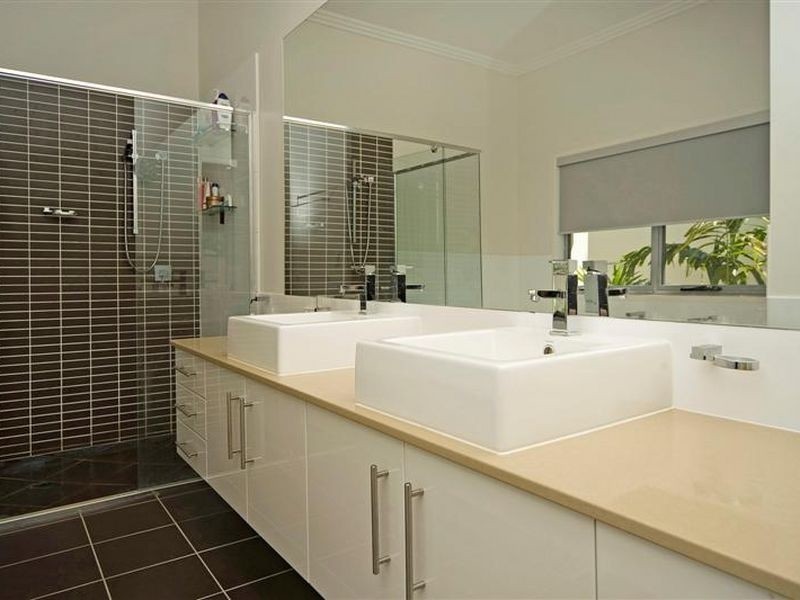 6159 Bolsena Cct, Hope Island QLD 4212